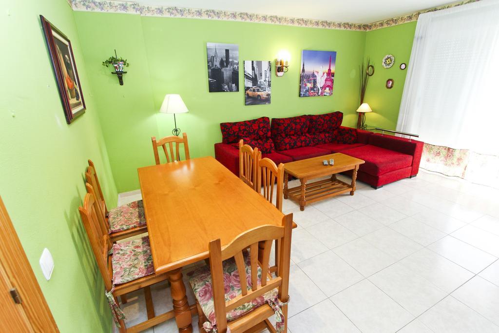 Apartamento Mar Pineda Planet Costa Dorada La Pineda Habitación foto