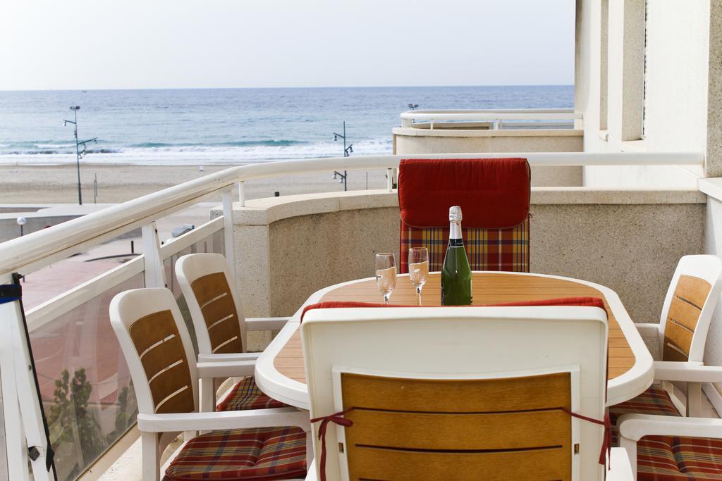 Apartamento Mar Pineda Planet Costa Dorada La Pineda Habitación foto